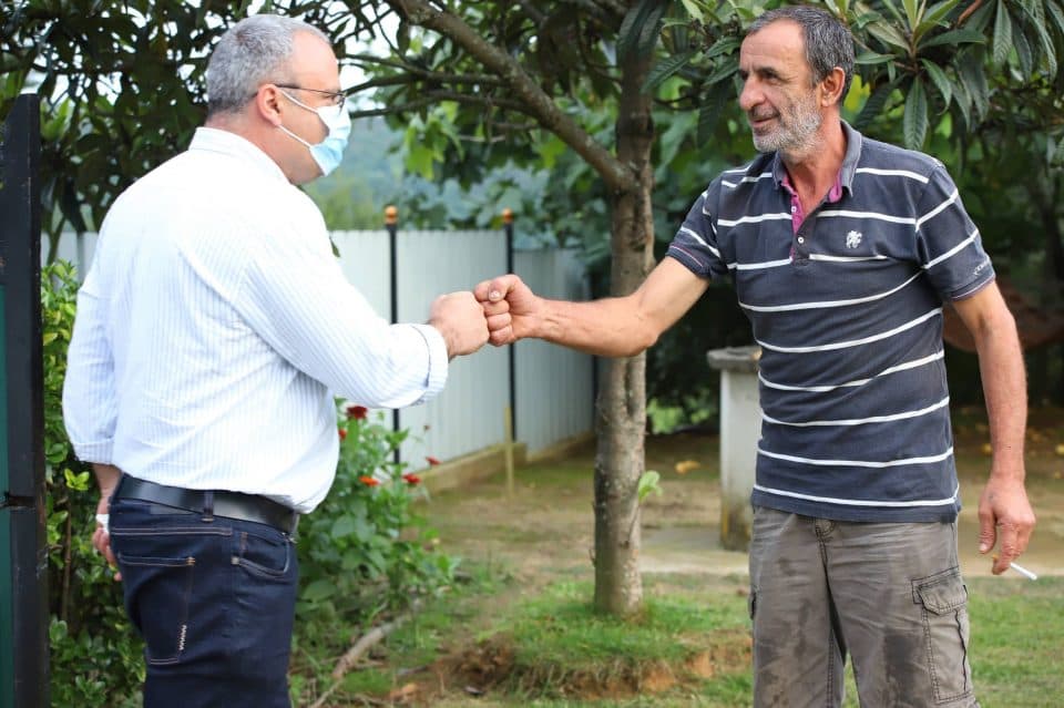 „ქართული ოცნების” ზუგდიდის მერობის კანდიდატი მამუკა წოწერია, საარჩევნო კამპანიის ფარგლებში, მოსახლეობასთან შეხვედრებს აგრძელებს