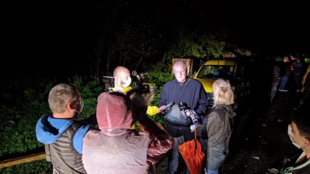 გიორგი გუგუჩია: შავღელესა და ფოთში ქარისგან დაზარალებულ მოსახლეობას სახელმწიფო დაეხმარება - image 2