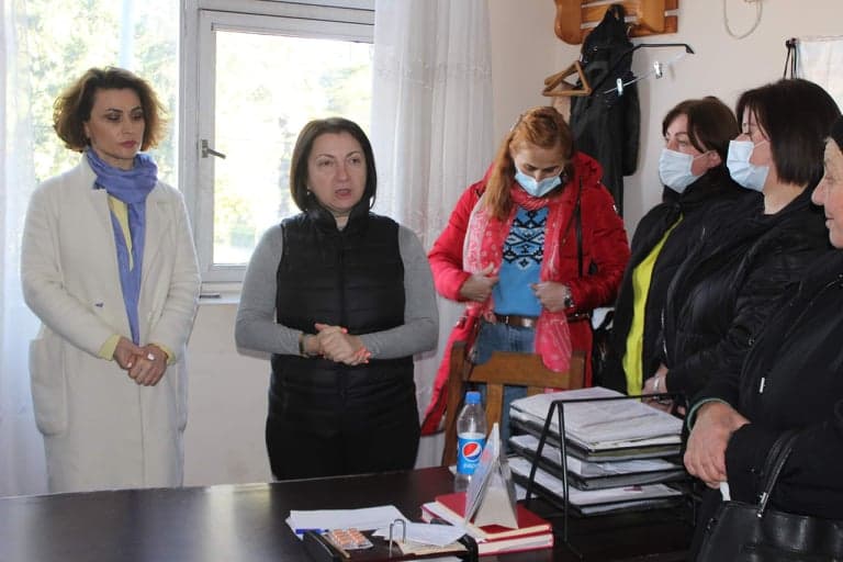 წალენჯიხის მერის მოადგილემ აიპების ახალი ხელმწძღვანელები წარადგინა