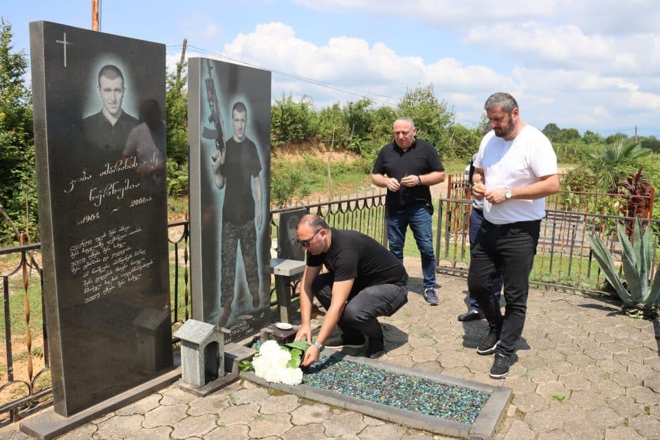 2008 წლის რუსეთ-საქართველოს აგვისტოს ომის გმირებს ჩხოროწყუში პატივი მიაგეს