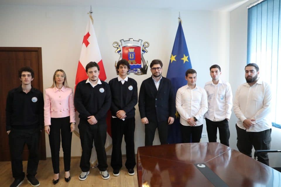 ფოთის მერიამ საზღვაო აკადემიის ფოთის ფილიალის 8 სტუდენტს სწავლის საფასური 50%-ით დაუფინანსა