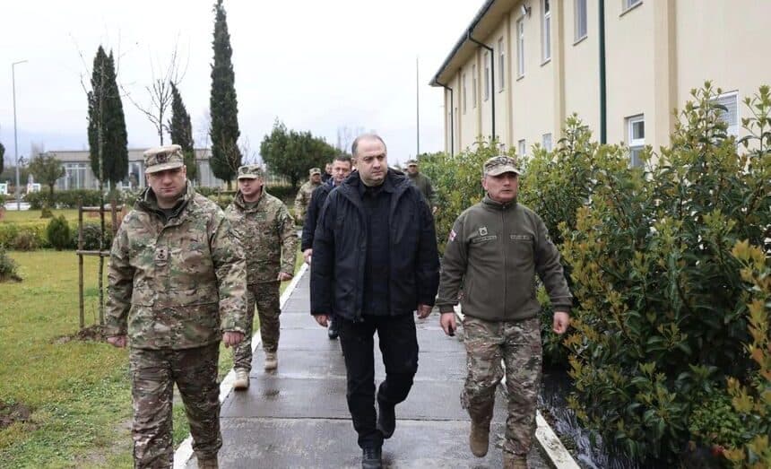 ირაკლი ჩიქოვანი სენაკის სამხედრო ბაზაზე იმყოფებოდა