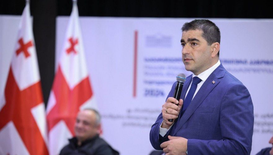 ზუგდიდში საკონსტიტუციო ცვლილებებთან დაკავშირებით საყოველთაო განხილვა გაიმართა