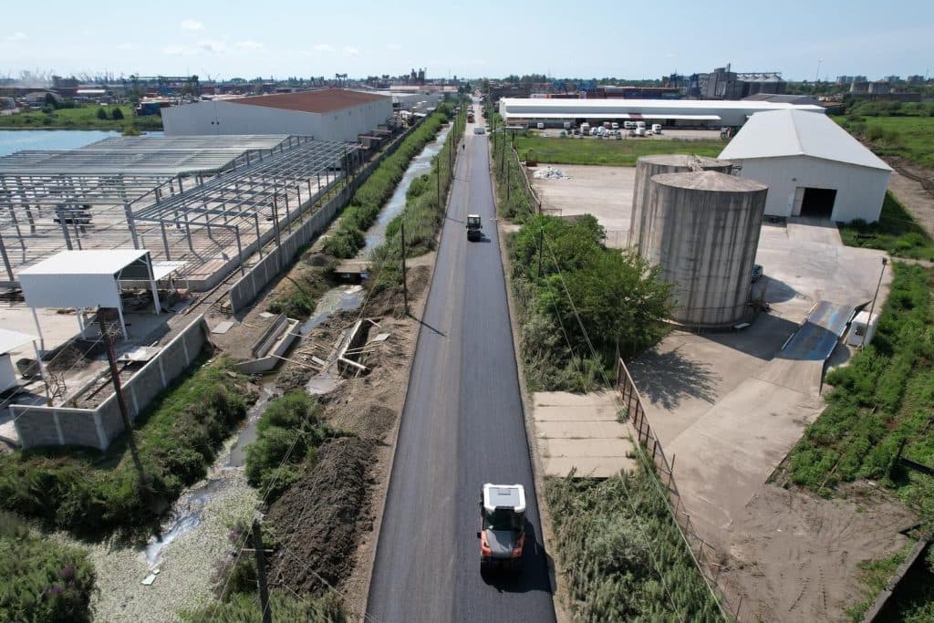 ფოთში წყალმომარაგება-წყალარინების პროექტები მიმდინარეობს, რომლის საერთო ბიუჯეტიც 193 მილიონი ლარია - image 3