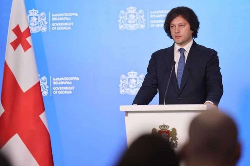 ირაკლი კობახიძე: ძალადობის მთავარი წყარო იყო პარტიული ოფისები და როგორც კი შევედით პარტიულ ოფისებში და ამოვიღეთ შესაბამისი ძალადობის იარაღი, მაშინვე დასრულდა ძალადობა