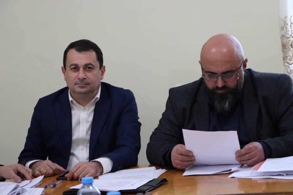 აბაშის საკრებულოს იასონ კიზირია უხელმძღვანელებს