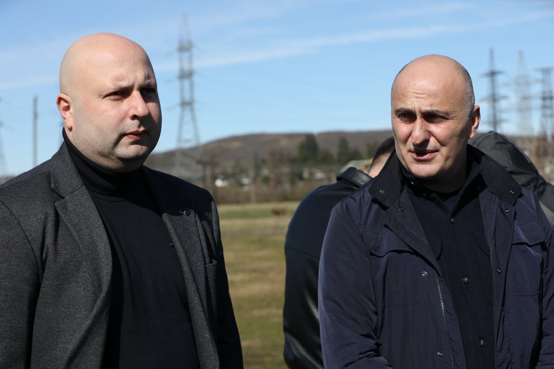 სენაკში საფეხბურთო ტექნიკური ცენტრისა და ხელოვნურსაფარიანი სტადიონის მშენებლობა იგეგმება - image 6