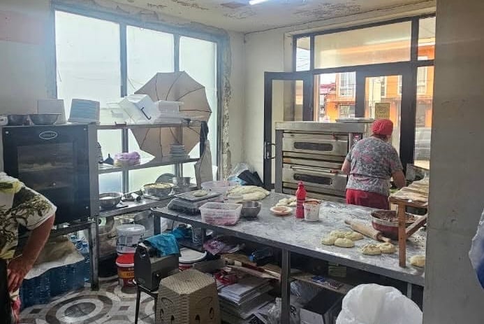 სურსათის ეროვნულმა სააგენტომ ჩხოროწყუში არალეგალურ კვების ობიექტს საქმიანობა შეუჩერა