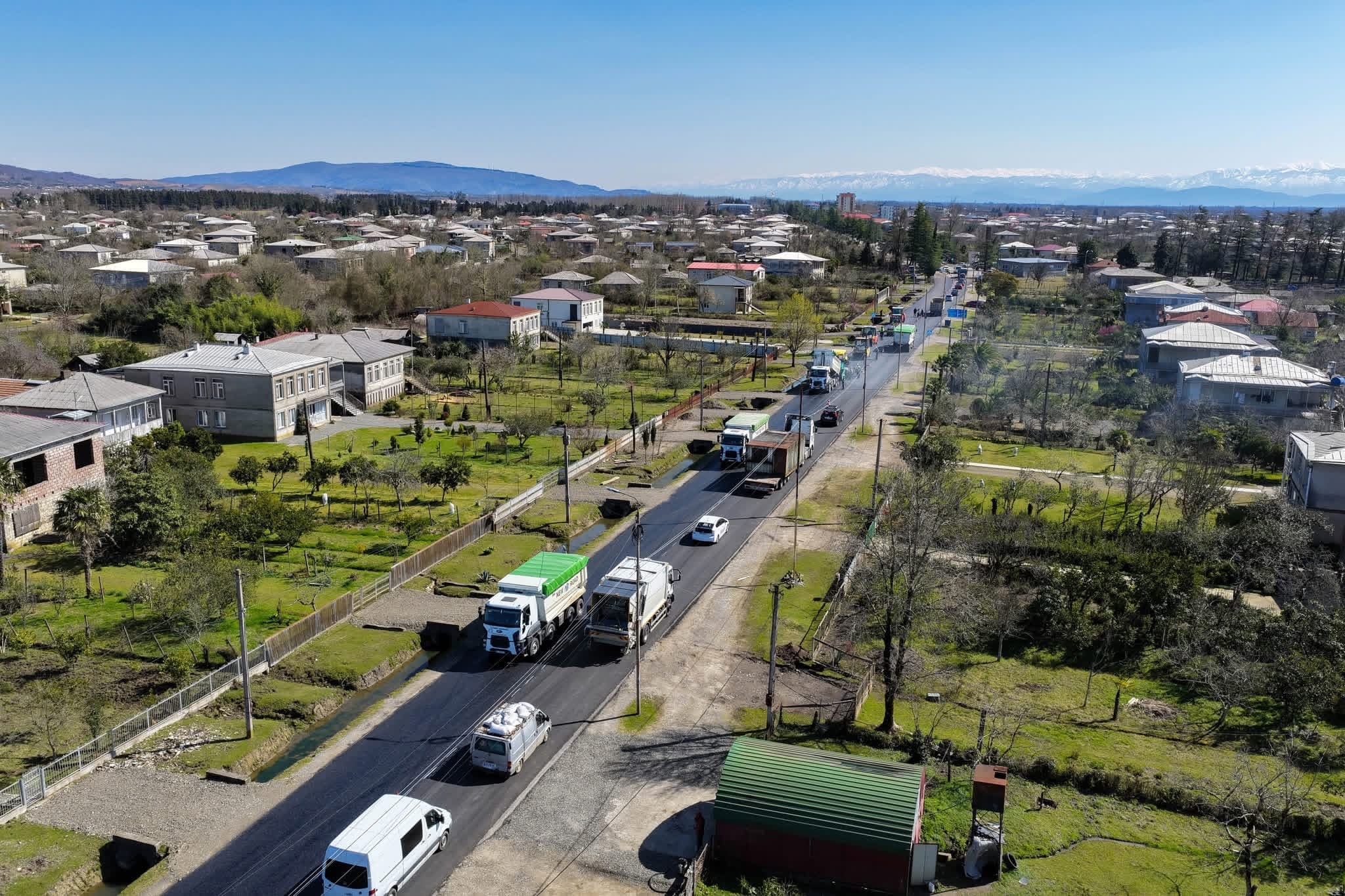 ხობში საერთაშორისო მნიშვნელობის გზის 6 კილომეტრიანი მონაკვეთი იგება - image 6