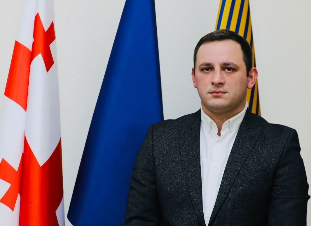 ჩხოროწყუელი სტუდენტები სტიპენდიას მიიღებენ - ინიციატივა საკრებულოს თავმჯდომარის მაოდგილეს თემო სახურიას ეკუთვნის