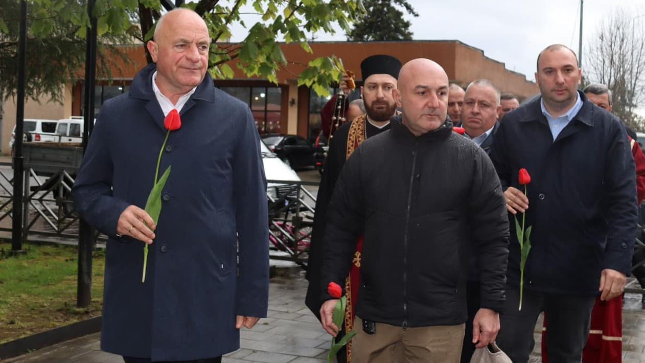 ჩხოროწყუში 9 აპრილს დაღუპული გმირების ხსოვნას პატივი მიაგეს