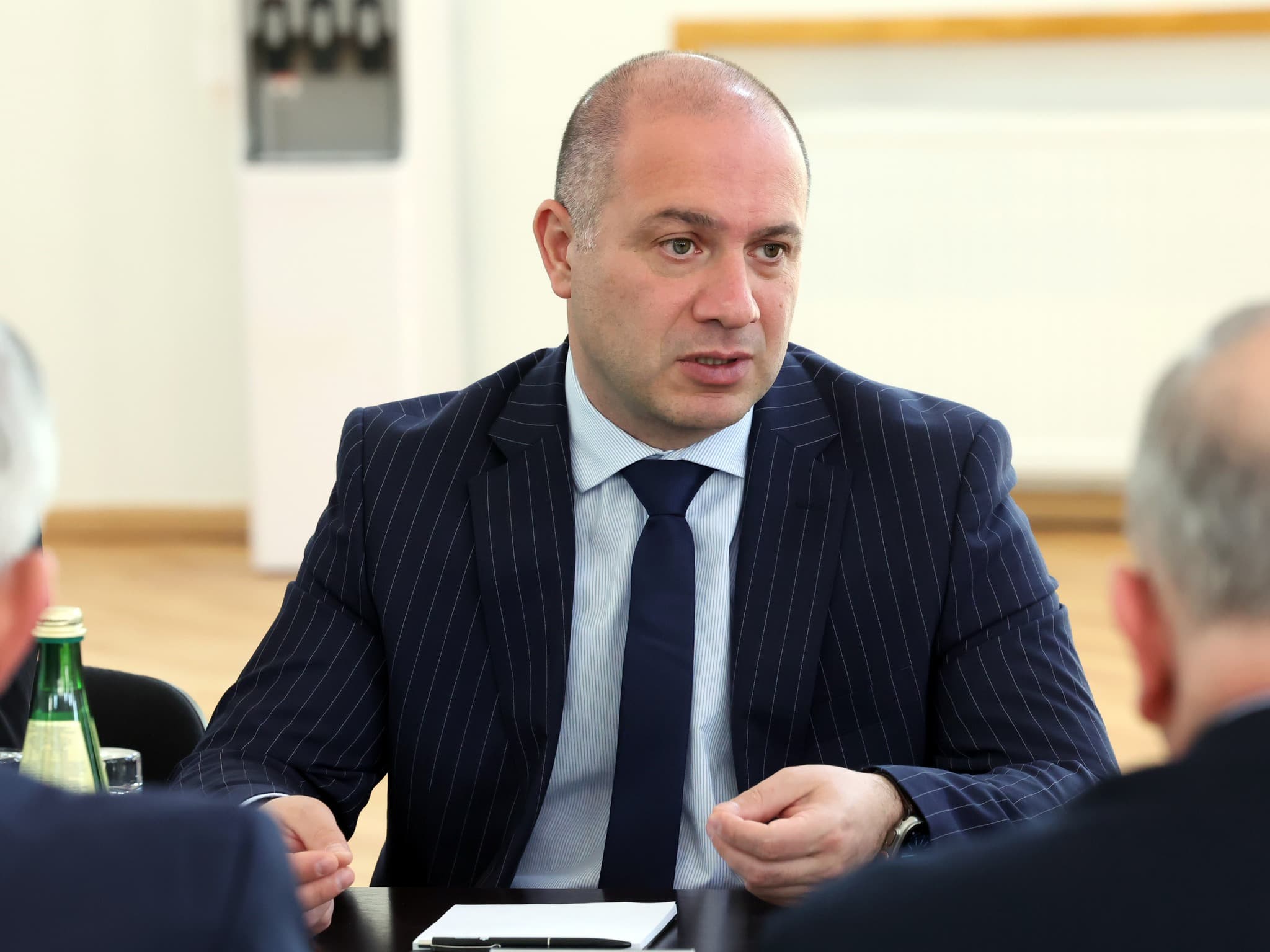 განათლების მინისტრი სახელმწიფო რწმუნებულებს შეხვდა - image 2