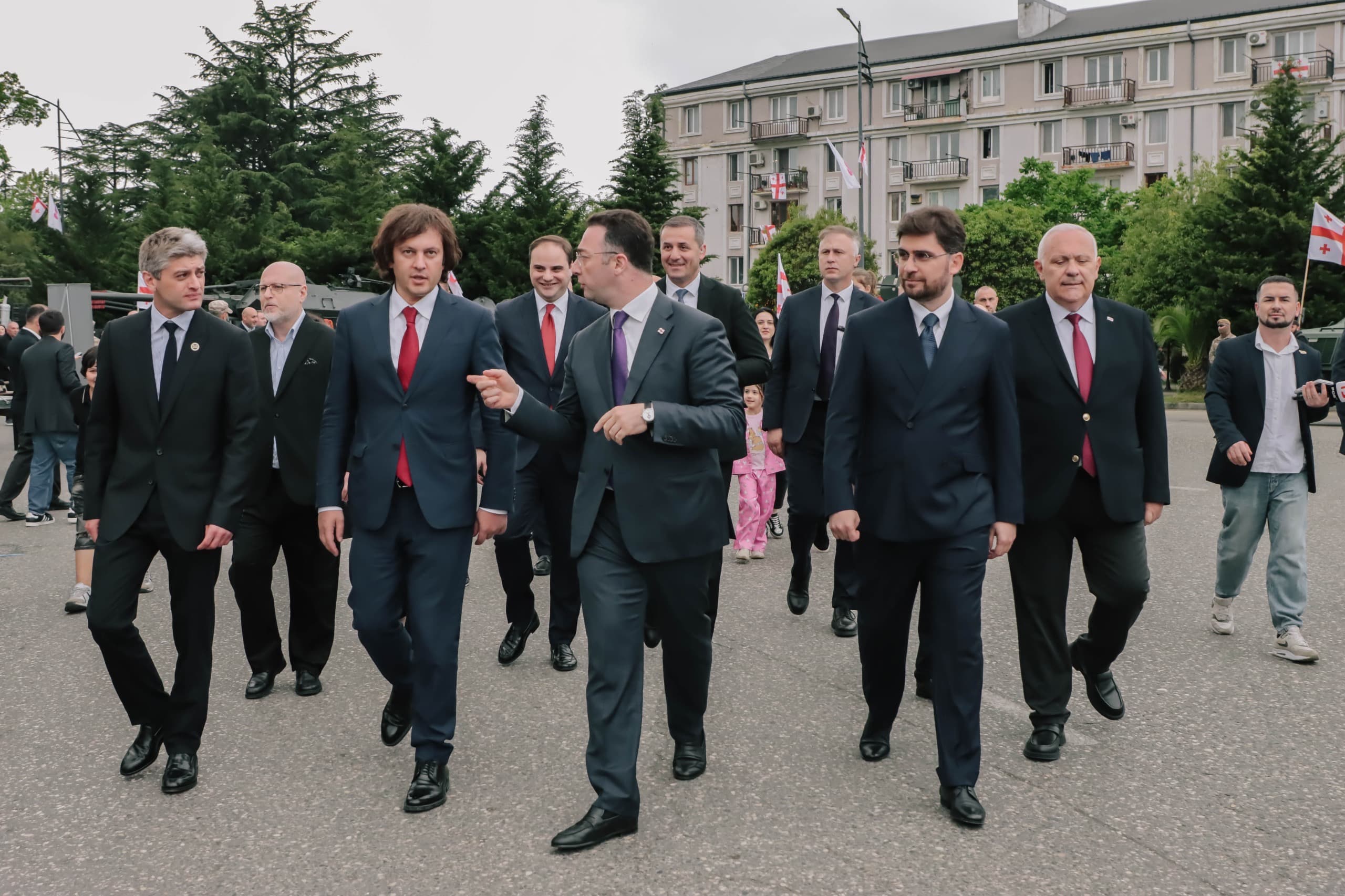 პრემიერი ფოთში დამოუკიდებლობის დღის ღონისიძიებებს დაესწრო - image 2