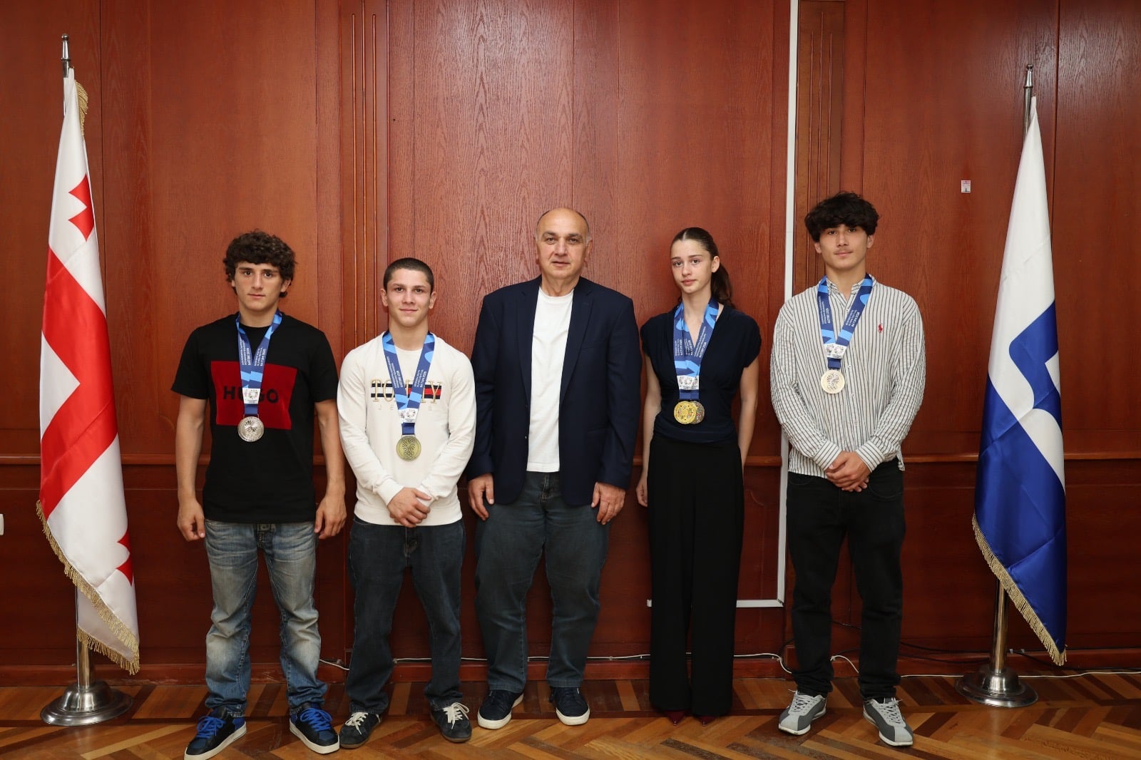 ხობის მერმა დავით ბუკიამ სპორტსმენებს ოლიმპიურ ფესტივალზე წარმატებით ასპარეზობა მიულოცა