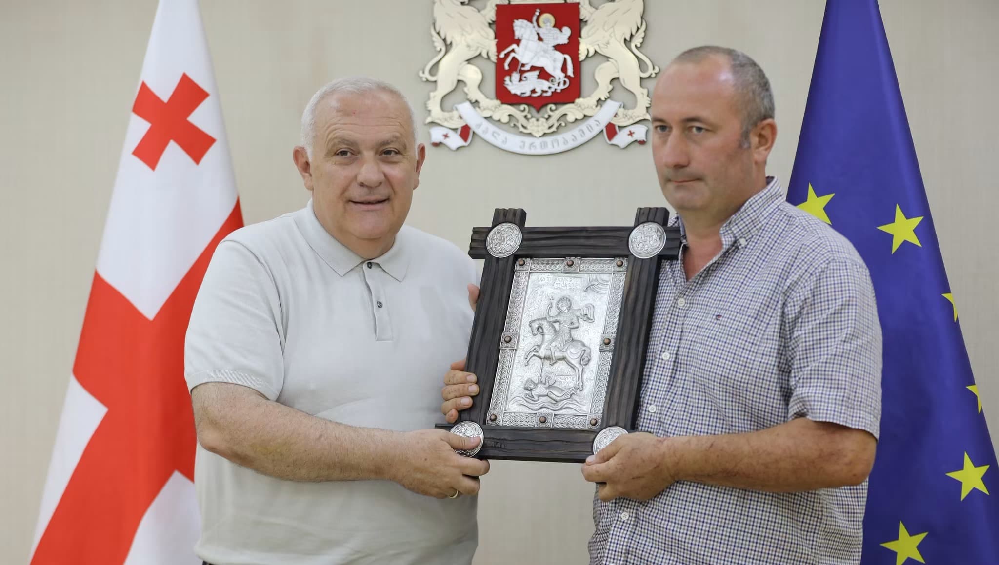 დავით ვერავა ირაკლი მაქაცარიას შეხვდა - image 5