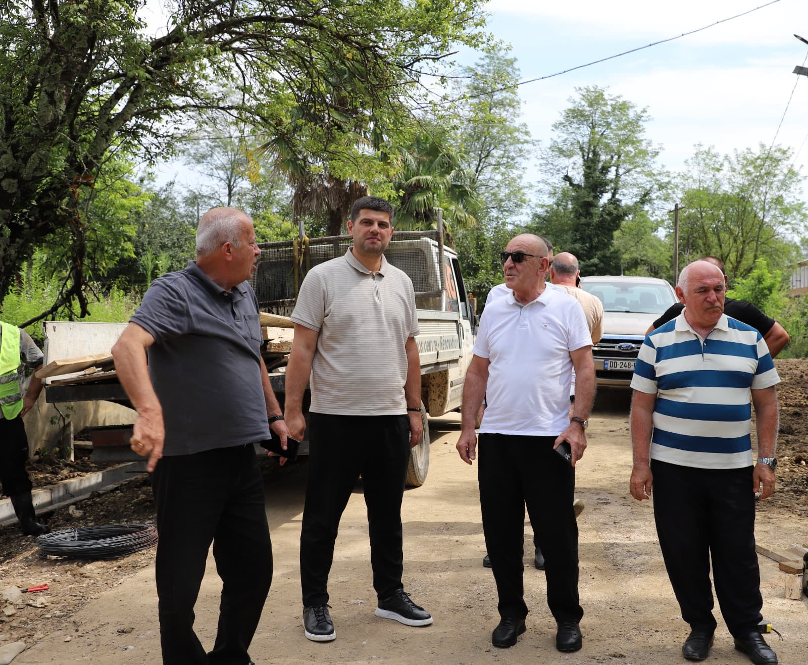 მარტვილში ჭედიას ქუჩის რეაბილიტაცია გრძელდება - image 3