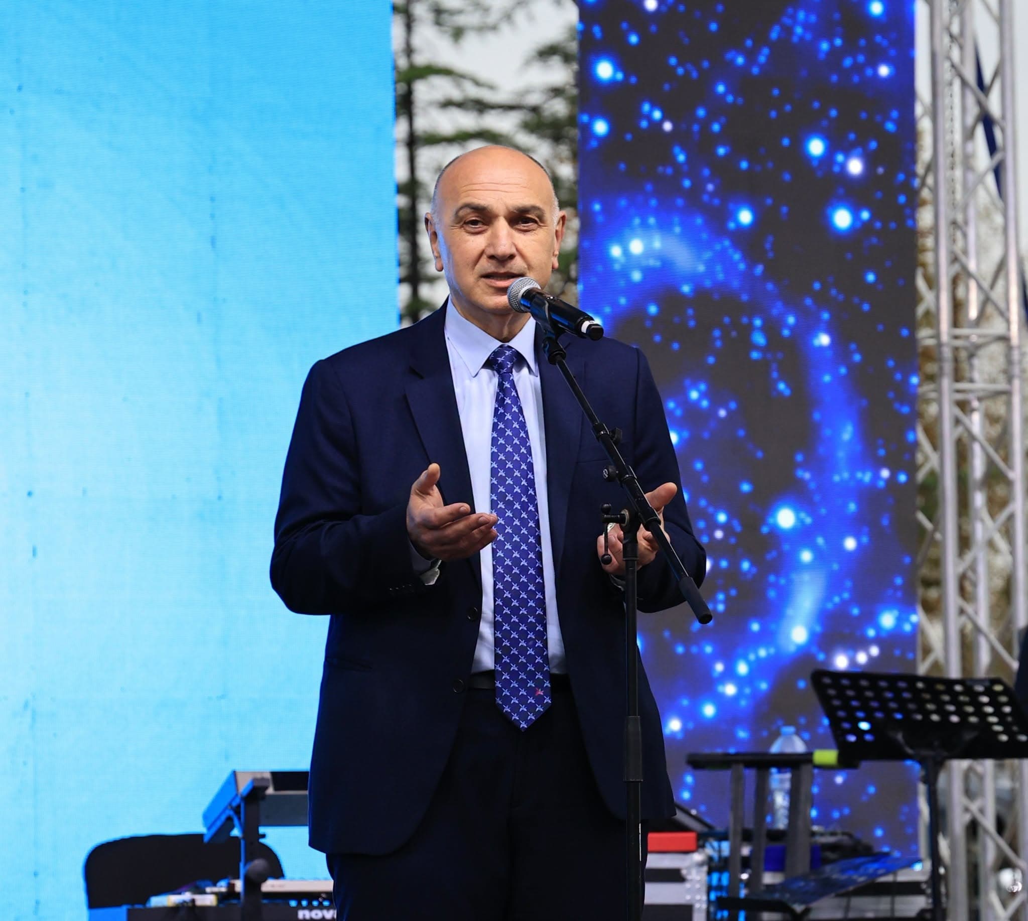 ხობში სახალხო დღესასწაულზე ქალაქის საპატიო მოქალაქეები დააჯილდოვეს - image 4