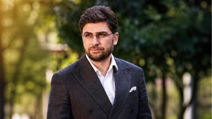 ბექა ვაჭარაძე: მამაჩემი და ჩემი ძმა, უკვე წლებია ყაზახეთში საქმიანობენ, ჩემი ოჯახის წევრების მიერ განხორციელებული ჩარიცხვები კანონის შესაბამისად ყოველთვის აისახება ჩემს ქონებრივ დეკლარაციებში